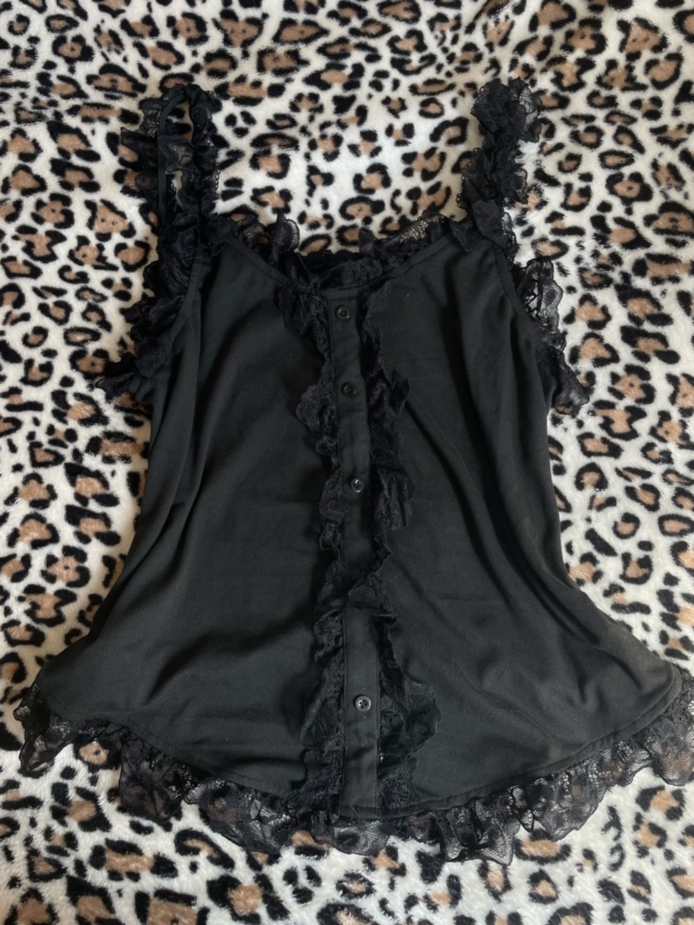 ♡ Black Lace Trim Button Camisole